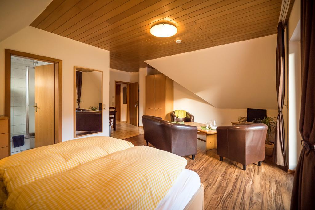 Apartmán Weingut Peifer Traben-Trarbach Pokoj fotografie