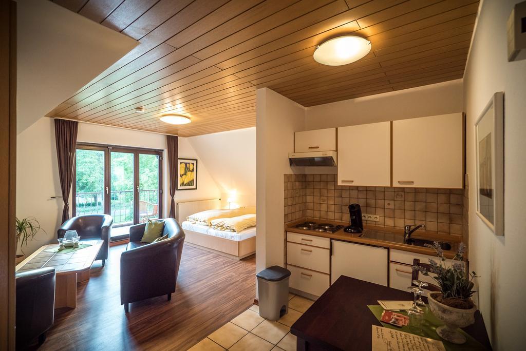 Apartmán Weingut Peifer Traben-Trarbach Pokoj fotografie